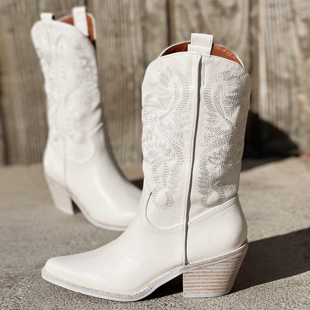 NEW White Cowboy Western Embroidered Stitch Pointy Toe Block Heel Mid Calf Boots - Picture 2 of 13